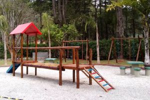 Horto Municipal de Teresópolis ganha parquinho infantil