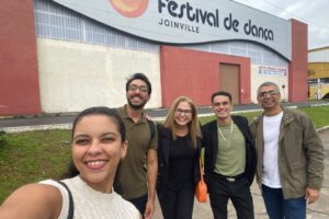 No Festival de dança em Joinville